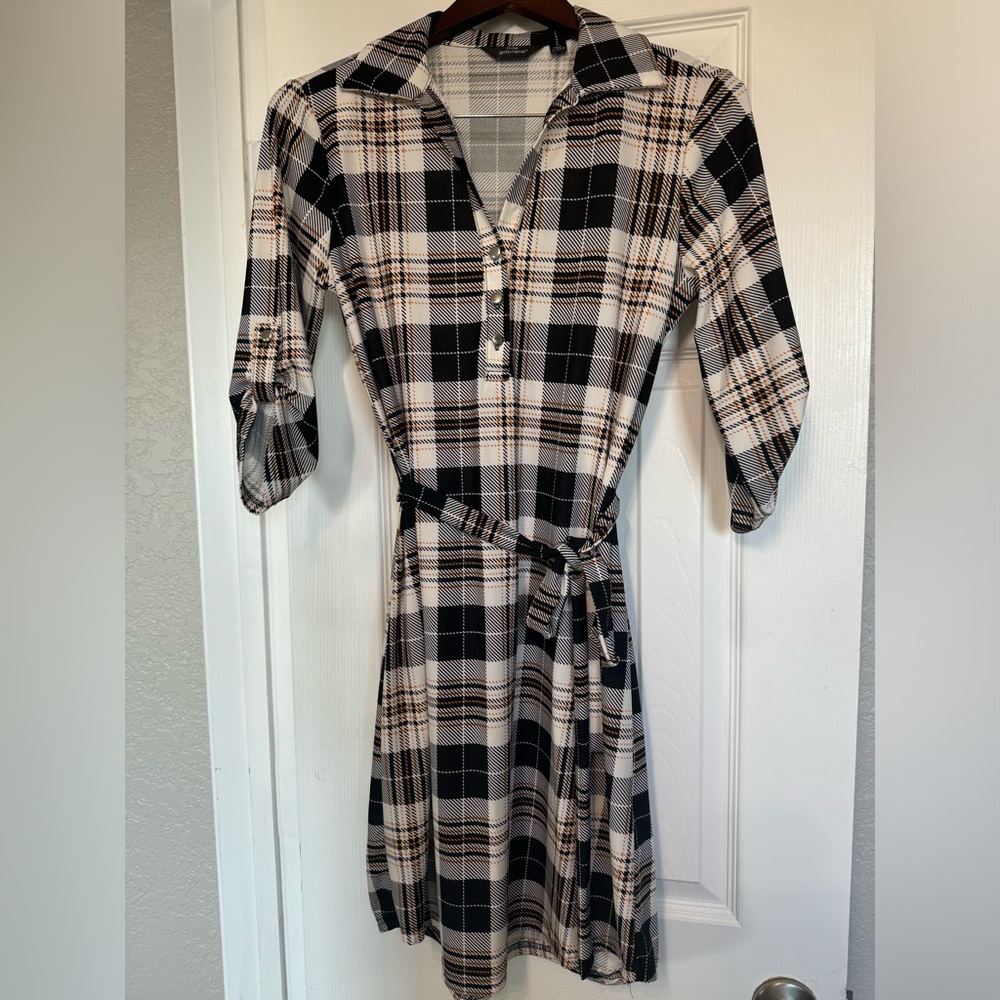 Mlle Gabrielle Black and White Plaid Long Sleeve Dress